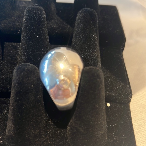 Silver Done Ring size 8 - Picture 2 of 4